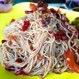 ตำขนมจีนปูปลาร้า