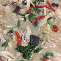 ต้มข่าไก่