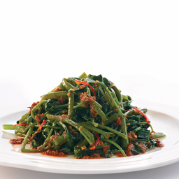 ผักบุ้งซอสเอ็กช์โอ