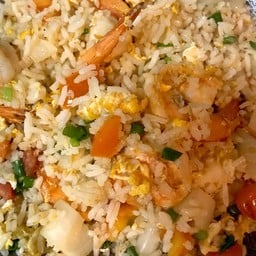 ครัวต้นหอม ( สั่งวันนี้แถมฟรีเครื่องดื่ม!! )