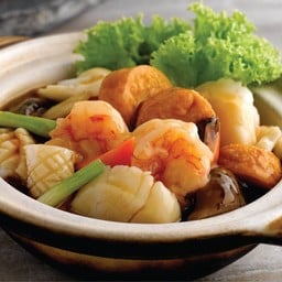 เต้าหู้รวมมิตรทะเลหม้อดิน