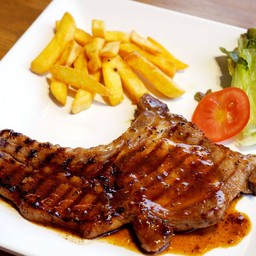 พอร์คชอพคุโรบุตะ PORK CHOP