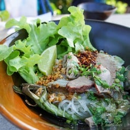 บ้านฮิมโต้ง