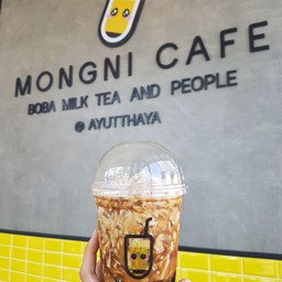 Mongni Cafe ตลาดนัดอัยการ เส้นหลังโลตัส