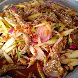 ยำมะม่วงรสเด็ด(ผลไม้สด)