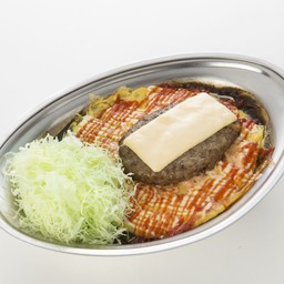 ข้าวแกงกะหรี่ออมเล็ตแฮมเบอร์เกอร์(เนื้อ)