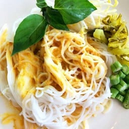ขนมจีนน้ำยาปลา