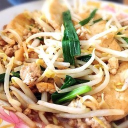 ผัดถั่วงอกเต้าหู้หมูสับ