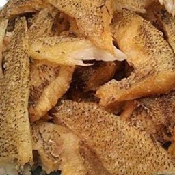 ปลาสลิดทอด (กับ)