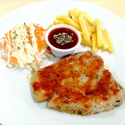 สเต็กหมูซอสบาร์บีคิว