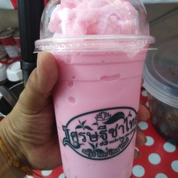 นมเย็น​ปั่นหอมหวาน