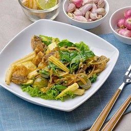 ปลาหมึกผัดเผ็ด