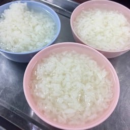 ข้าวต้มใบเตย