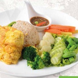 ข้าวผัดน้ำพริกไข่เจียว