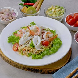 ยำมาม่า