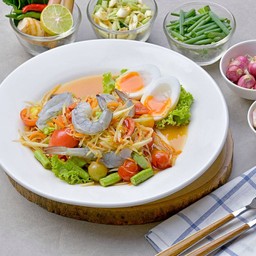 ส้มตำกุ้งสด