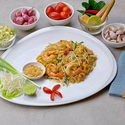 ผัดไทยกุ้งสด