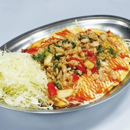 Omelette Gapao Curry Rice
