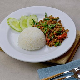 กะเพรา(ราดข้าว)