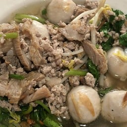 เกาเหลา พิเศษ