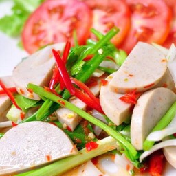 ยำหมูยอ