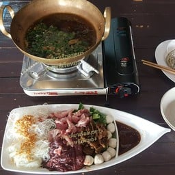ก๋วยเตี๋ยวเรือชาบู
