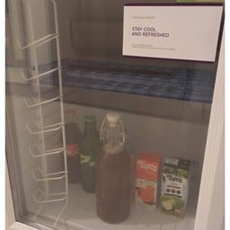 Mini Bar ฟรีหมดเลย