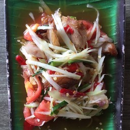 ตำหมูตกคก