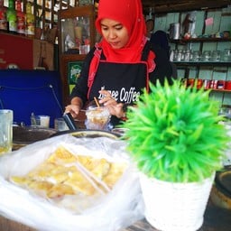 โรตี มัธยม (ไข่+กล้วย)​