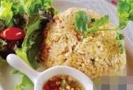 ข้าวผัดเบคอน