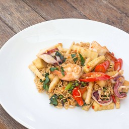 มาม่าผัดขี้เมา