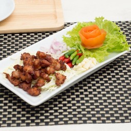 แหนมเอ็นไก่ทอด