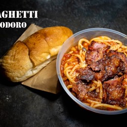 สปาเก็ตตี้มะเขือเทศ