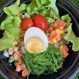 Healthy Salad by iris
