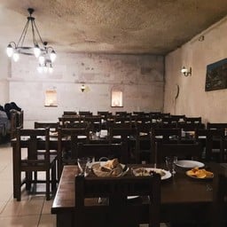 Dede Effendi Kaya Restaurant