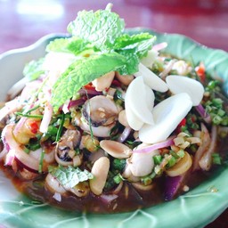 ยำหอยนางรม