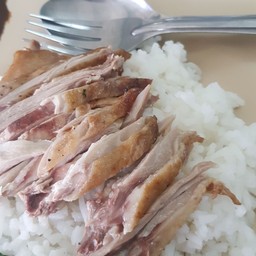 รสชาติดี ไปทางธรรมดา