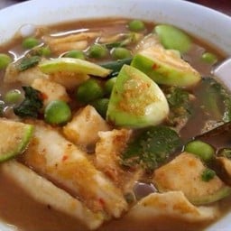 แกงป่าปลาเห็ดโคน