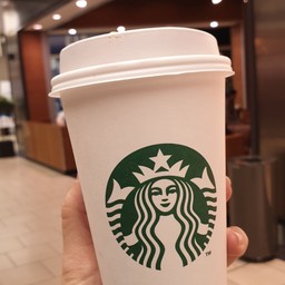 Starbuck  York Designers Outlet