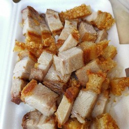 หมูกรอบขีดละ