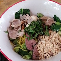 ก๋วยเตี๋ยวลุงเทิ้ม