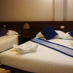 โรงแรมหนองคายไวท์โฮเทล