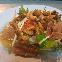 ยำสามกรอบ