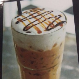 คาราเมลมอคค่าเย็น (Iced Caramel Mocha)