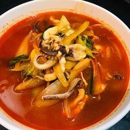 짬뽕 - จัมปง