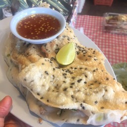 ข้าวเกรียบปากหม้อญวน