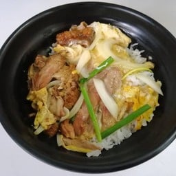 ข้าวขาหมูไข่ตุ๋น