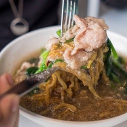 หมี่กรอบราดหน้า ธรรมดา
