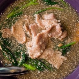หมี่กรอบหมกไข่ราดหน้า