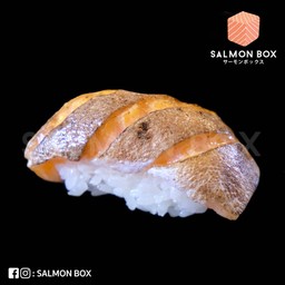 ท้องแซลมอน เบิร์น